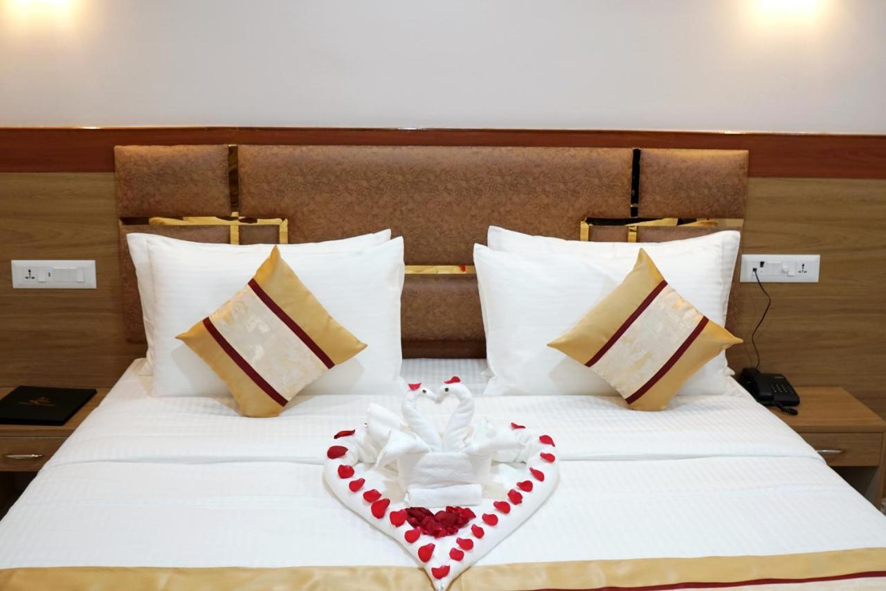 Hotel Imolesh Imphal Dış mekan fotoğraf