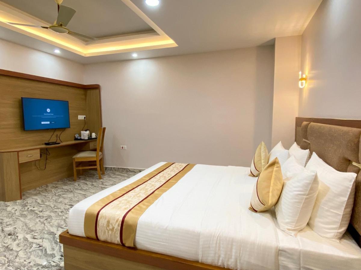 Hotel Imolesh Imphal Dış mekan fotoğraf