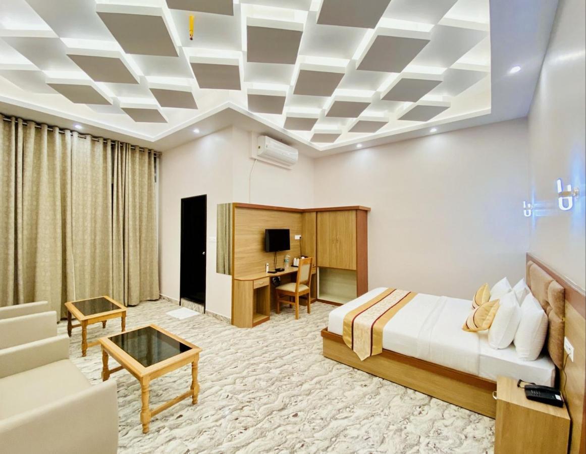 Hotel Imolesh Imphal Dış mekan fotoğraf